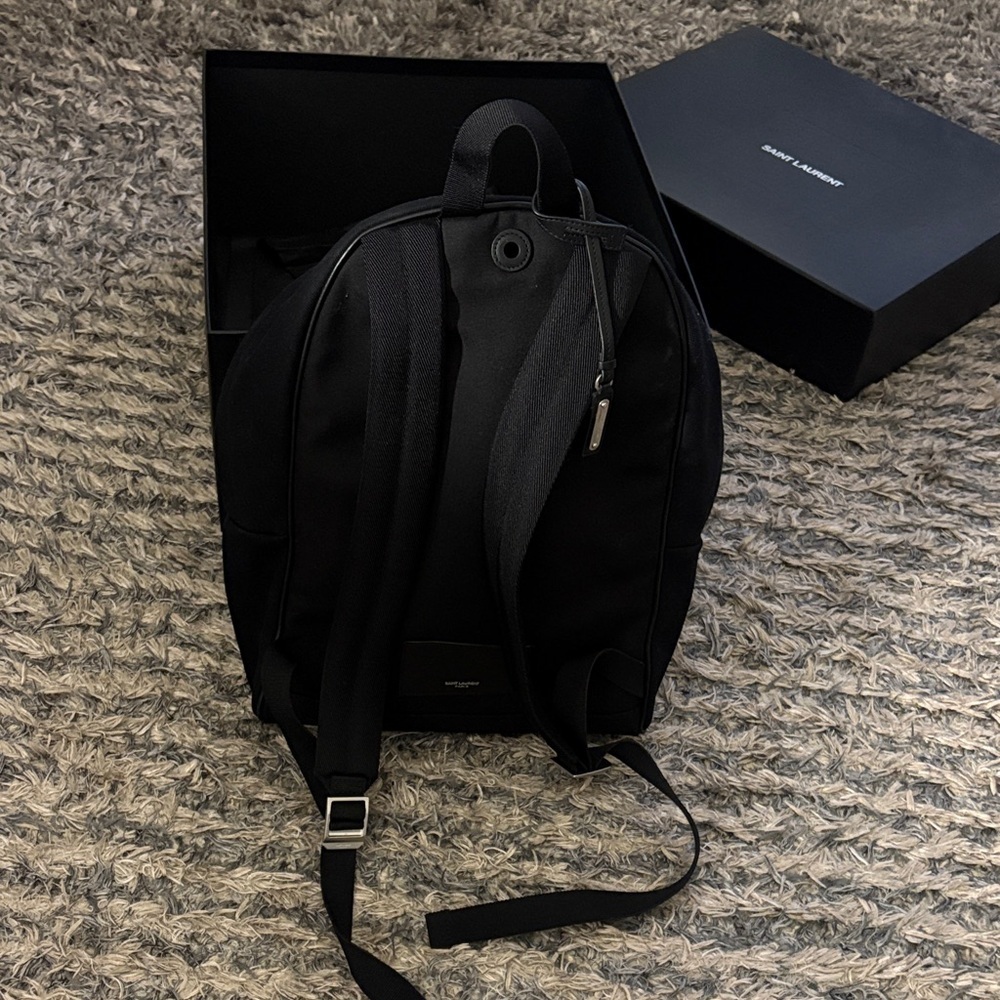 Saint Laurent Classic Black Large Backpack 12”x16”x5.5” Unisex - Picture 4 of 12